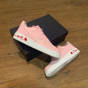 Nike Rose Pink Airforces 1